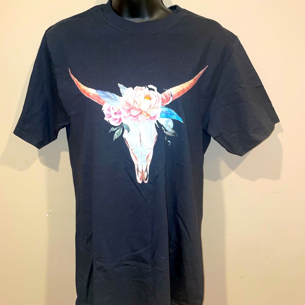 Skull of Bull with Flowers T-shirt